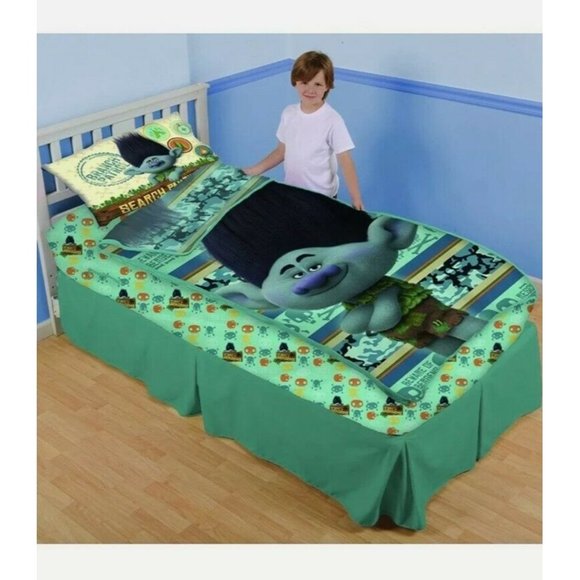 Dreamworks Trolls Branch’s Mission, Branch Zip It 3 Pc Twin Size Bedding Set - Picture 1 of 7